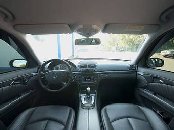 2005 Mercedes-Benz E-Class Pictures