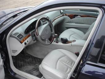 2005 Mercedes-Benz E-Class Wallpapers