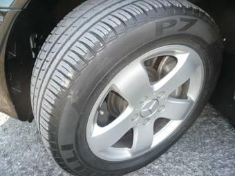 2005 Mercedes-Benz E-Class Images