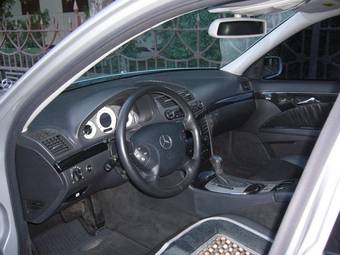 2005 Mercedes-Benz E-Class Photos