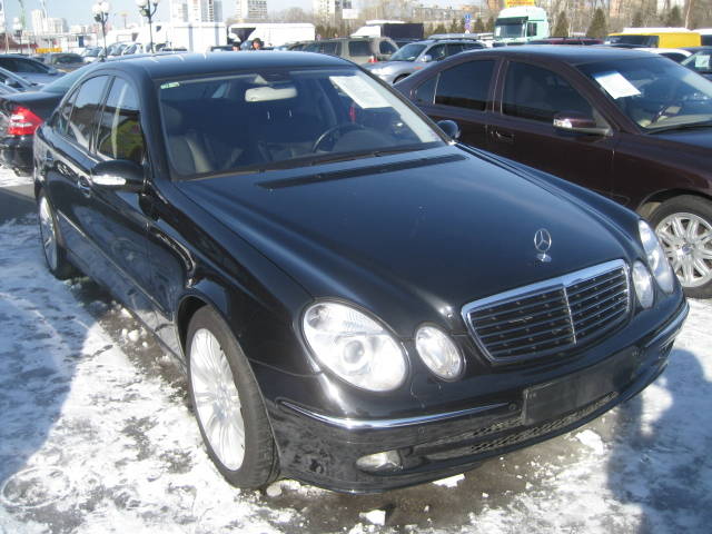 2006 Mercedes-Benz E-Class