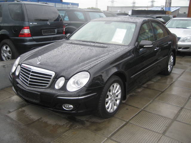 2006 Mercedes-Benz E-Class
