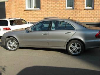 2006 Mercedes-Benz E-Class Pictures