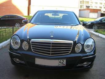 2007 Mercedes-Benz E-Class Pictures