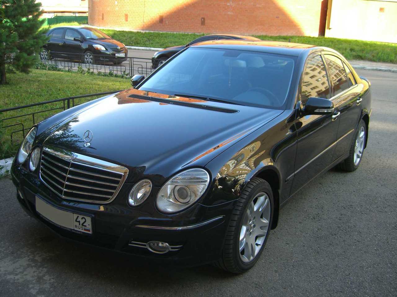 Мерседес е купить бу. Мерседес е 2007. Mercedes e class 2007. Мерседес Бенц е класс 2007 года. Мерседес е 350 2007.