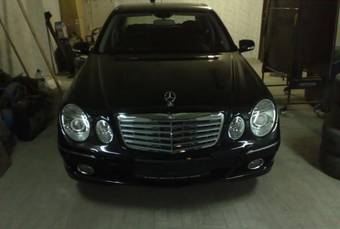 2008 Mercedes-Benz E-Class Images