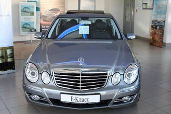 2008 Mercedes-Benz E-Class Photos