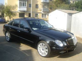 2008 Mercedes-Benz E-Class Photos