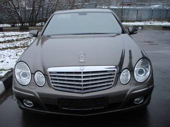 2008 Mercedes-Benz E-Class Pictures