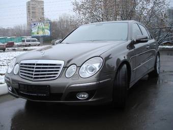 2008 Mercedes-Benz E-Class Pictures