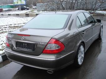 2008 Mercedes-Benz E-Class Photos