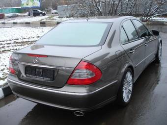 2008 Mercedes-Benz E-Class Photos