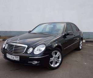 2008 Mercedes-Benz E-Class Photos