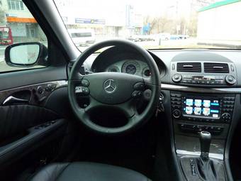 2008 Mercedes-Benz E-Class Photos