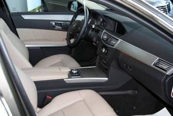 2009 Mercedes-Benz E-Class For Sale