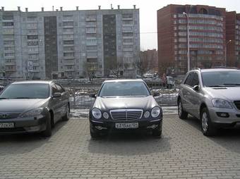 2009 Mercedes-Benz E-Class Photos