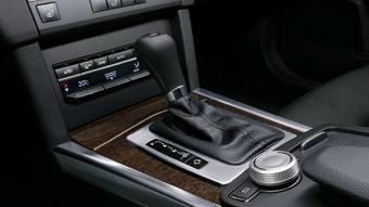 2010 Mercedes-Benz E-Class Wallpapers