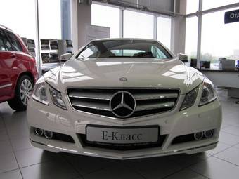 2011 Mercedes-Benz E-Class Wallpapers