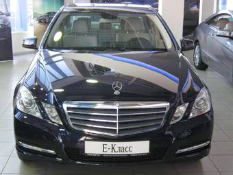 2011 Mercedes-Benz E-Class Photos