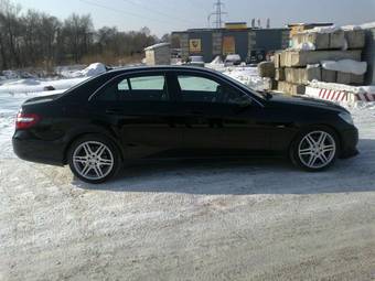 2011 Mercedes-Benz E-Class Pictures