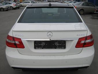 2012 Mercedes-Benz E-Class Pictures