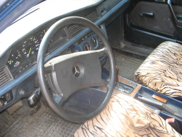 1984 Mercedes-Benz E190