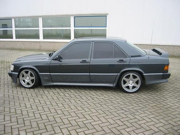 1985 Mercedes-Benz E190