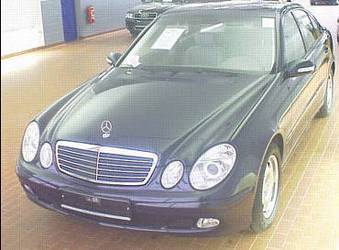 2002 Mercedes-Benz E220