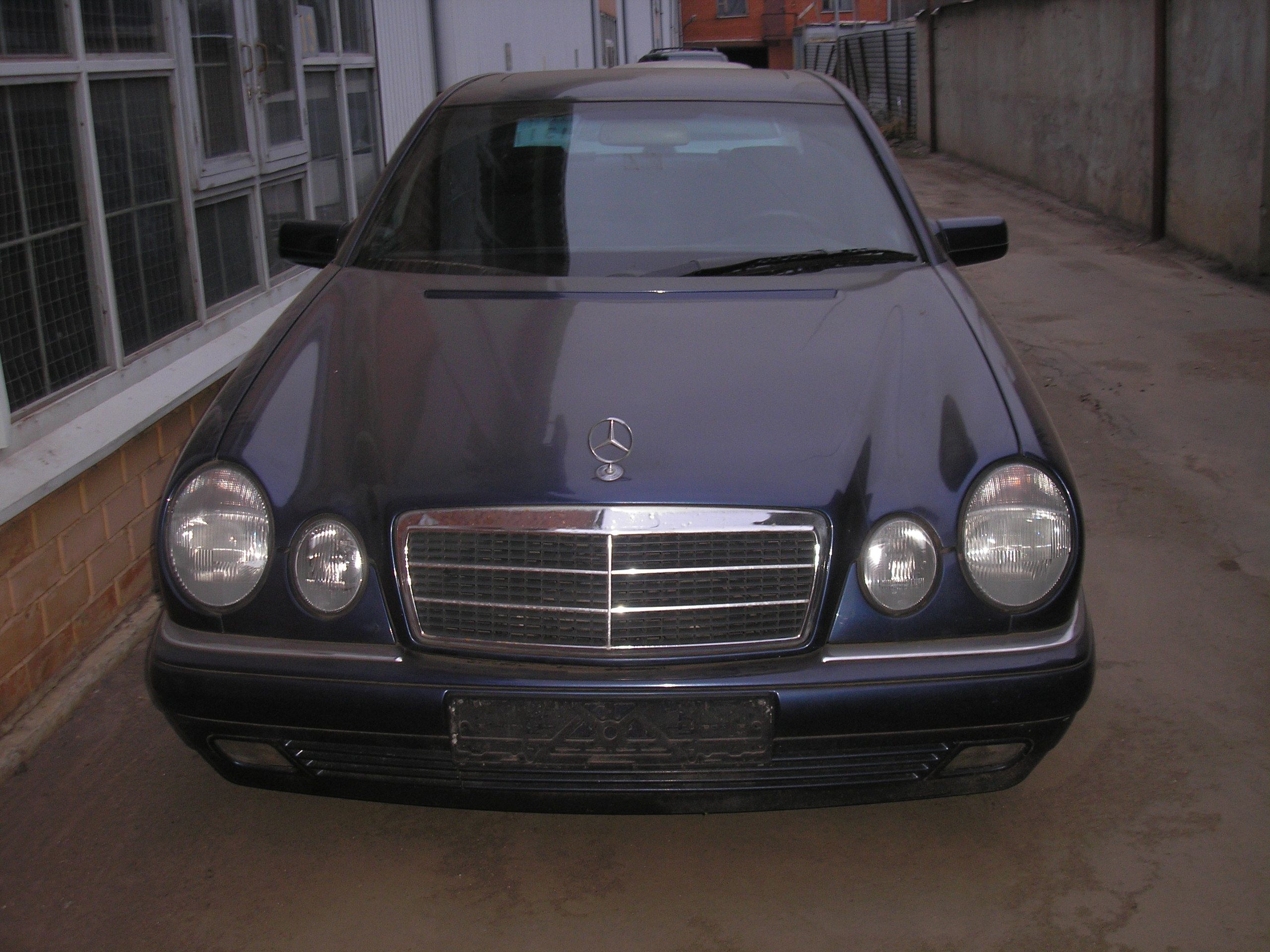 Купить Мерседес 1998 Е Класс
