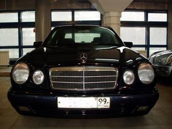 1998 Mercedes-Benz E240