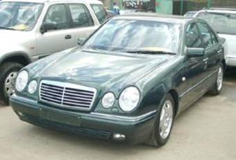 2001 Mercedes-Benz E240