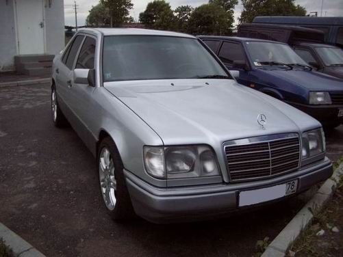 1994 Mercedes-Benz E300