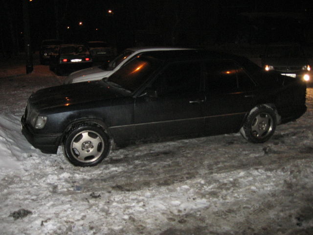 1994 Mercedes-Benz E300