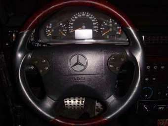 1999 Mercedes-Benz G-Class Photos