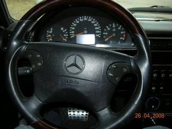 1999 Mercedes-Benz G-Class Pictures