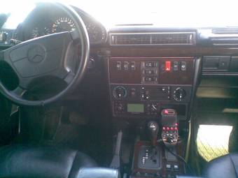 1999 Mercedes-Benz G-Class Pictures