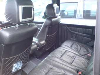 2000 Mercedes-Benz G-Class Pictures