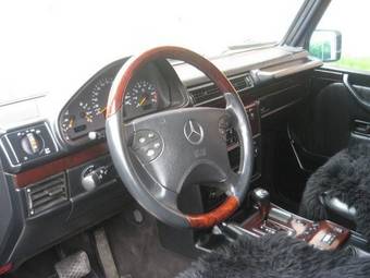 2000 Mercedes-Benz G-Class Pictures