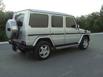2000 Mercedes-Benz G-Class Photos
