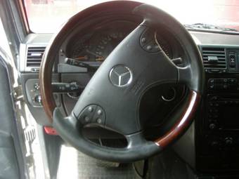 2001 Mercedes-Benz G-Class Pictures