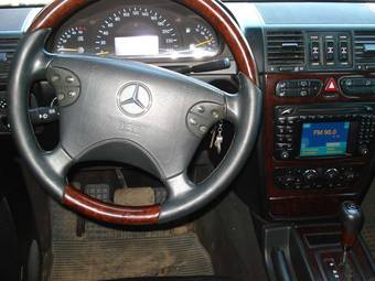 2001 Mercedes-Benz G-Class Pictures