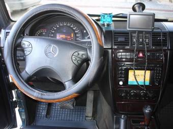 2001 Mercedes-Benz G-Class Photos