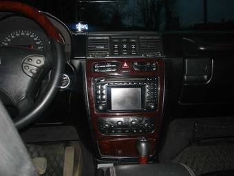 2001 Mercedes-Benz G-Class Photos