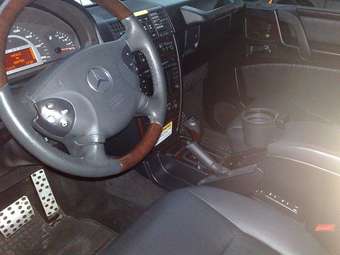 2003 Mercedes-Benz G-Class Pictures
