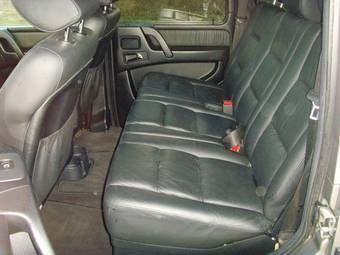 2003 Mercedes-Benz G-Class Photos