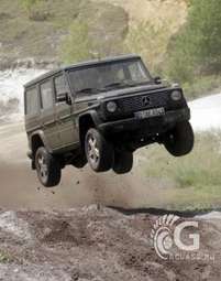 2004 Mercedes-Benz G-Class Pictures