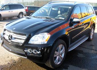 2010 Mercedes-Benz GL-Class Photos