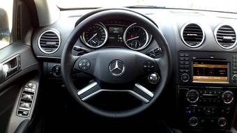 2010 Mercedes-Benz GL-Class Pics