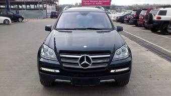 2011 Mercedes-Benz GL-Class Pictures