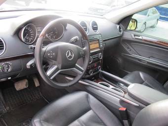 2011 Mercedes-Benz GL-Class Images